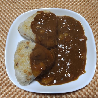 梅焼きおにぎりカレー